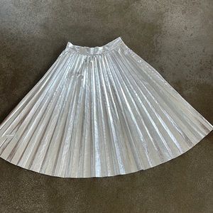 ZARA METALLIC SILVER PLEATED SKIRT SZ SM
